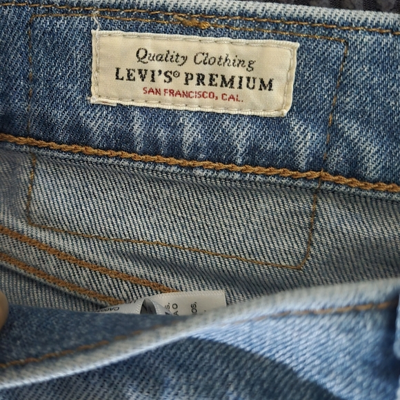 Levi's Men's Light Blue Straight-Leg Jeans - Picture 6 of 7